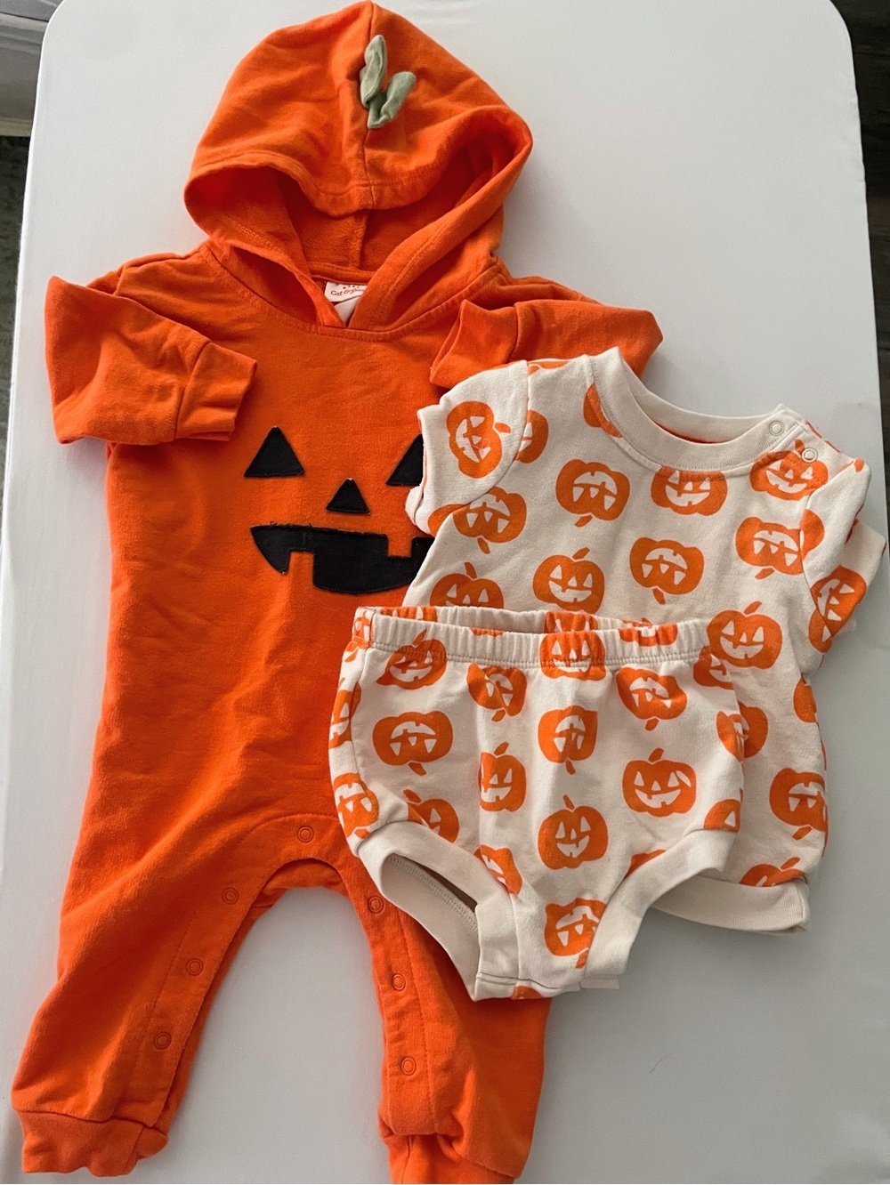 Cat & Jack Baby Halloween Pumpkin Romper and 2-Piece Set Orange 3-6M Bundle